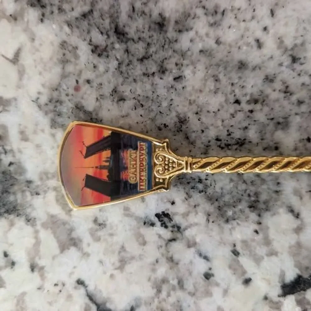 Vintage Saint Petersburg Leningrad Bridge Gold Plated Collectible Spoon